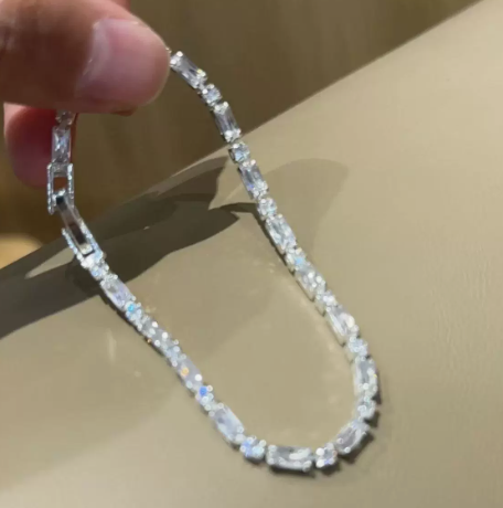 Baguette Crystal Tennis Bracelet | Silver Tone